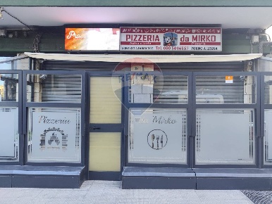 Foto Locale commerciale in Viale Salandra, Bari Picone di 70 m² in vendita