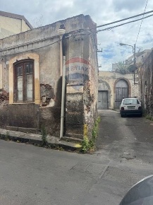 Foto Casa indipendente in Via Consolazione, Catania Borgo di 75 m²
