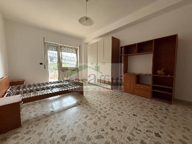 Foto Appartamento in Via Colonnetta, Chieti Chieti Scalo di 145 m²