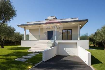 Foto Appartamento in Strada Provinciale 56, Molfetta di 110 m² con 4 locali