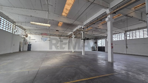 Foto Capannone industriale in VIA BARZANTI, Forlì Coriano di 2000 m²