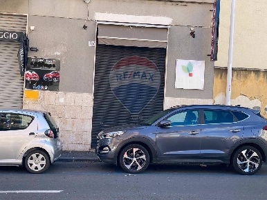 Foto Box in Via Caronda, Catania Gioeni di 20 m² con 1 locali in vendita