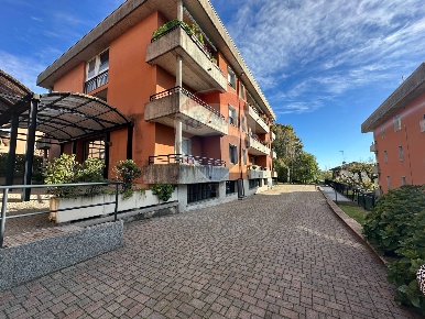 Foto Appartamento in Via Fratelli De Grandi, Varese Bizzozzero di 98 m²
