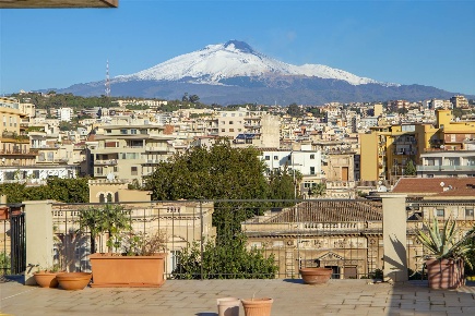 Foto Attico in via tomaselli, Catania Villa Bellini - Santa Maria di Gesù