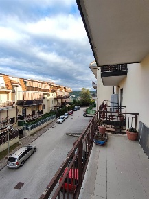 Foto Appartamento in via Ciardelli, Benevento Santa Colomba di 120 m²