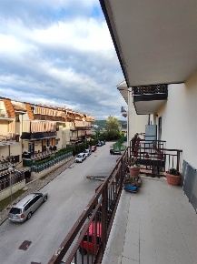 Foto Appartamento in via Ciardelli, Benevento Santa Colomba di 120 m²