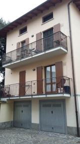 Foto Appartamento in vicolo San Rocco  8, Calcinate di 73 m² con 3 locali