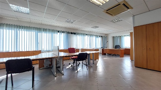 Foto Ufficio a Livorno Sorgenti di 96 m² con 4 locali in vendita