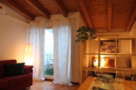 Foto Mansarde in viale isonzo 24, Milano Porta Romana - Medaglie d'Oro