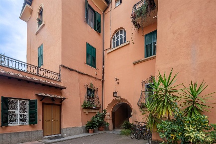 Foto Appartamento in Via Marco Tabarrini snc, Roma Appio Latino di 148 m²