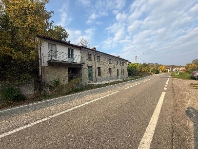 Foto Rustico in via Nizza 2, Val di Nizza Centro di 170 m² con 5 locali