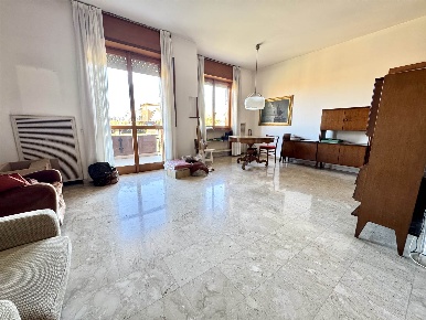 Foto Appartamento in Via Mac Mahon 19, Milano Cenisio di 147 m² in vendita