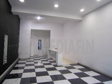 Foto Locale commerciale in VIA NAZIONALE 51, Corigliano-Rossano di 155 m²