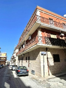 Foto Appartamento a Canosa di Puglia Centro di 60 m² con 3 locali