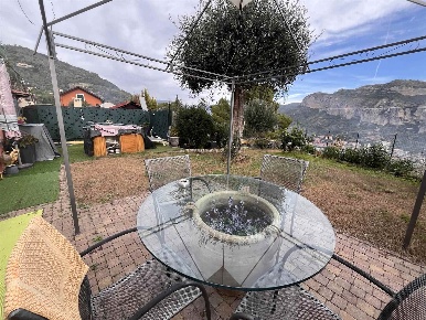 Foto Villa a schiera a Ventimiglia Seglia, Sant'Anna di 80 m² con 4 locali