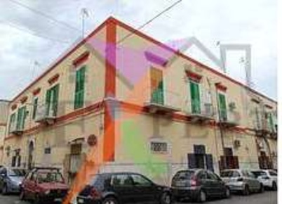 Foto Appartamento in Via daniele manin, Molfetta di 61 m² con 2 locali