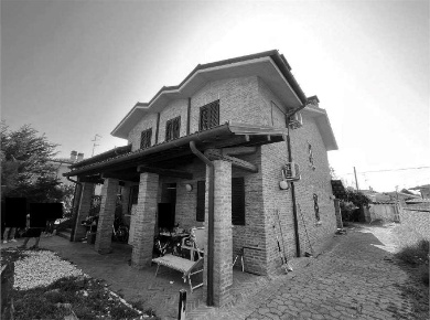 Foto Villa unifamiliare in Via Nino Bixio, Comacchio Porto Garibaldi