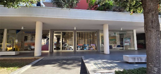 Foto Negozio in via dell'industria 10, Ancona Palombare di 46 m² in vendita