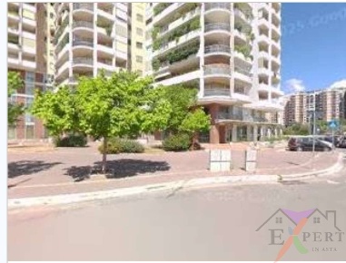 Foto Appartamento in Via G. Posca  15, Bari Poggiofranco di 144 m² all'asta