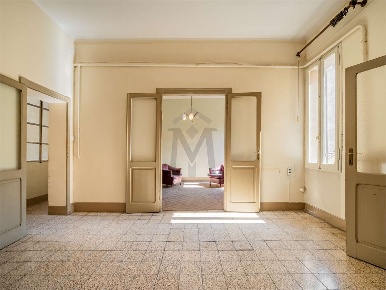 Foto Appartamento a Reggio nell'Emilia di 180 m² con 9 locali in vendita