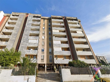 Foto Appartamento in Via raffaele perrone 16, Bari Loseto di 126 m²