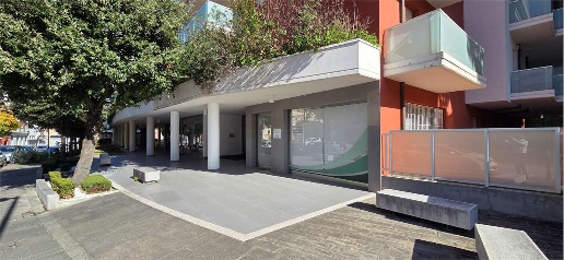 Foto Negozio in via dell'industria 10, Ancona Palombare di 78 m² in vendita