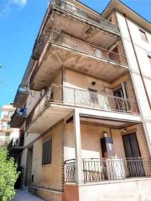 Foto Appartamento in Via Giuseppe Carampi 19, Roma Ottavia di 108 m²