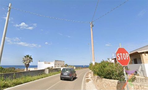 Foto Villa a schiera in Via Lungomare Marco Polo n. 14  alliste  lecce,