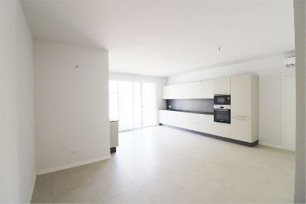 Foto Appartamento in Via Della Fonda 21, Masate di 105 m² con 3 locali