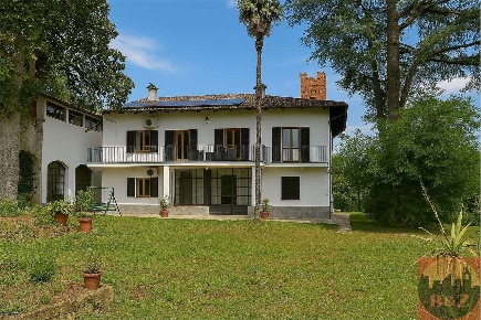 Foto Villa unifamiliare in Regione Carlevè 36, Villarbasse di 650 m²