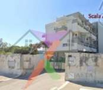 Foto Appartamento a Bari di 90 m² con 100 locali all'asta