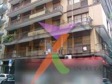 Foto Appartamento in Via de Rossi  57, Bari Murat di 84 m² con 3 locali