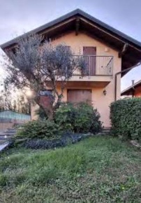 Foto Casa indipendente in Via Botticelli, Vanzago Mantegazza di 83 m²