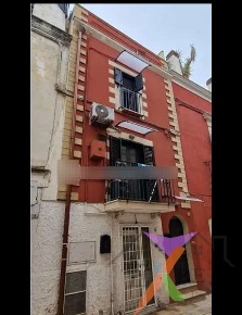 Foto Appartamento in Via monte carmelo 9, Valenzano di 84 m² con 3 locali