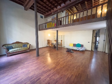 Foto Appartamento in Via Maria Vittoria, Torino Via Roma di 60 m²