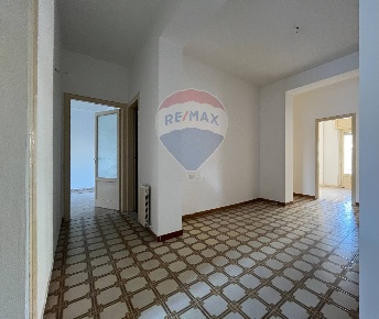 Foto Appartamento in Via Alessandro Manzoni, Caltagirone Centro di 153 m²