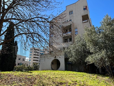 Foto Ufficio in PIAZZA DELLA LIBERTA, Rende Roges di 134 m² in vendita