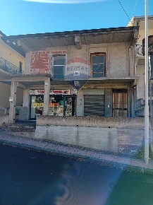 Foto Casa indipendente in Via Trieste, Castel di Iudica Castel Di Judica