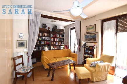 Foto Appartamento in VIA XX SETTEMBRE, Viareggio Centro di 100 m²