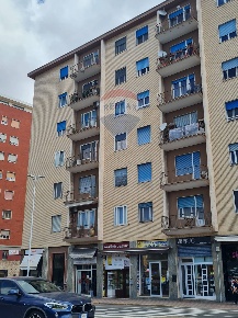 Foto Appartamento a Cagliari La Vega - Regioni di 130 m² con 4 locali