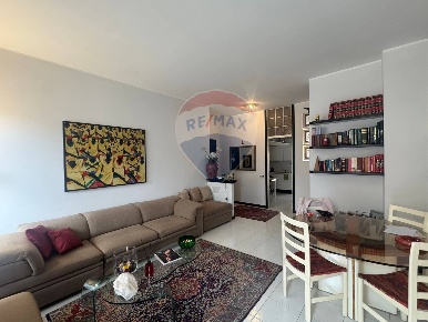 Foto Appartamento in Via ventimiglia, Cerro Maggiore Centro di 110 m²