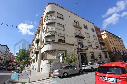 Foto Ufficio in VIA MONTE SAN MICHELE, Cosenza Centro di 158 m² in affitto