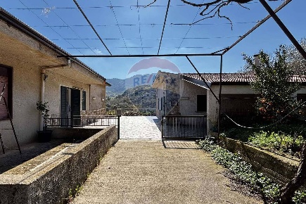Foto Villa singola in Via Esterna Strazzasiti, Monreale Strazzasite