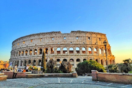 Foto Hotel a Roma Colosseo - Fori Imperiali di 1200 m² con 40 locali