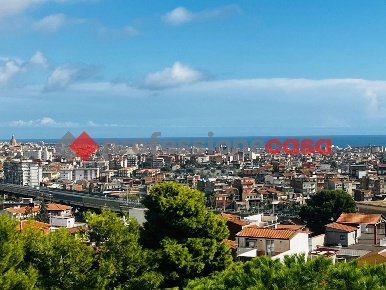 Foto Appartamento in Via delle Robinie 4, Catania San Giorgio di 97 m²