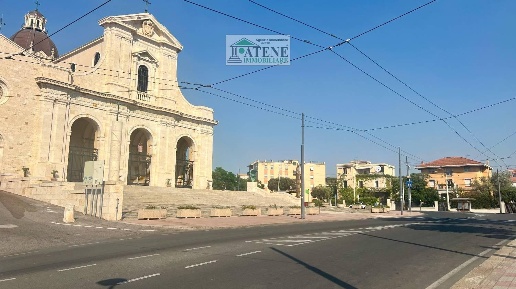 Foto Appartamento in taranto, Cagliari Bonaria di 172 m² con 6 locali