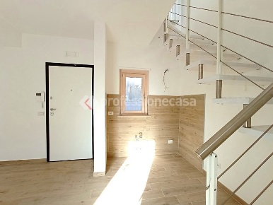 Foto Appartamento in Via degli Aranci 69, Aprilia Centro di 50 m²