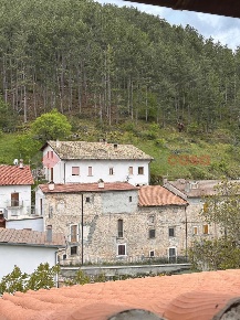 Foto Appartamento in Viale Santa Lucia 10, Pescasseroli di 80 m² in vendita