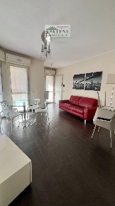 Foto Appartamento in VIA monte sabotino, Cagliari Is Mirrionis di 80 m²