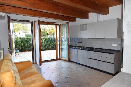 Foto Appartamento in PIAZZA DON MILANI, Faenza di 70 m² con 2 locali